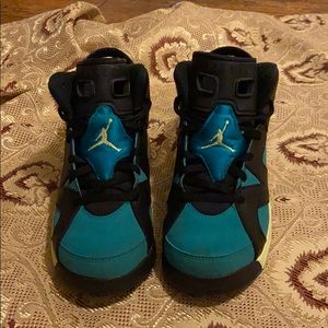 Jordan black turbo green 6s